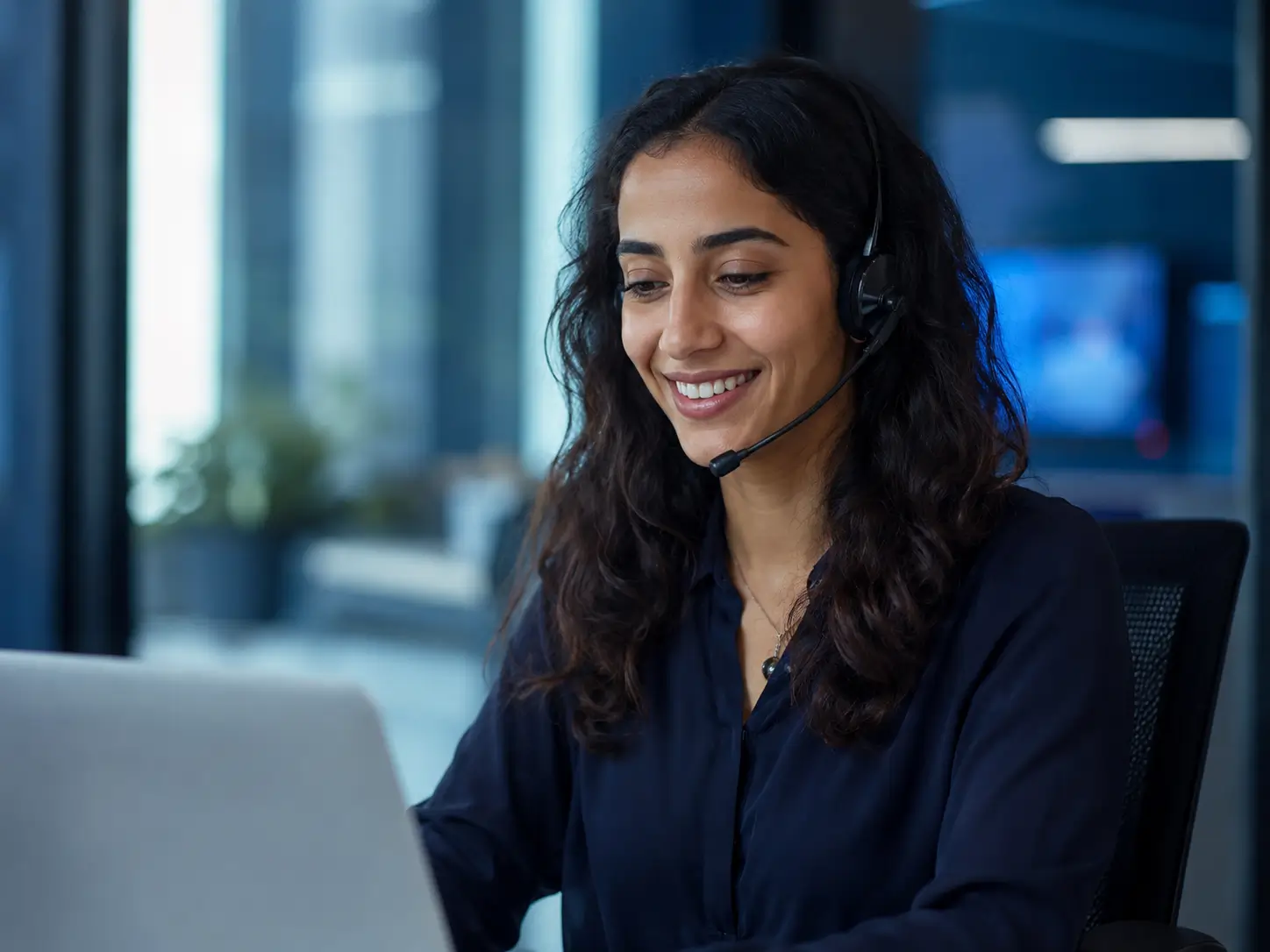 خدمة عملاء سمارت سيرفيس لصيانة أدميرال على مدار الساعة